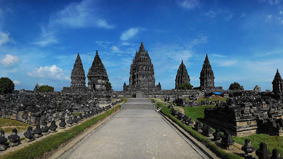 Candi Prambanan, Cerita lain dari Suasana Yogya