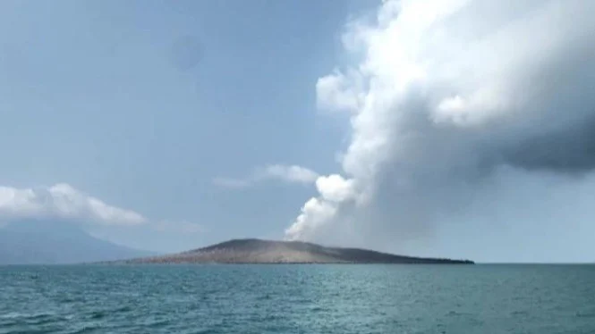 gunung anak krakatau